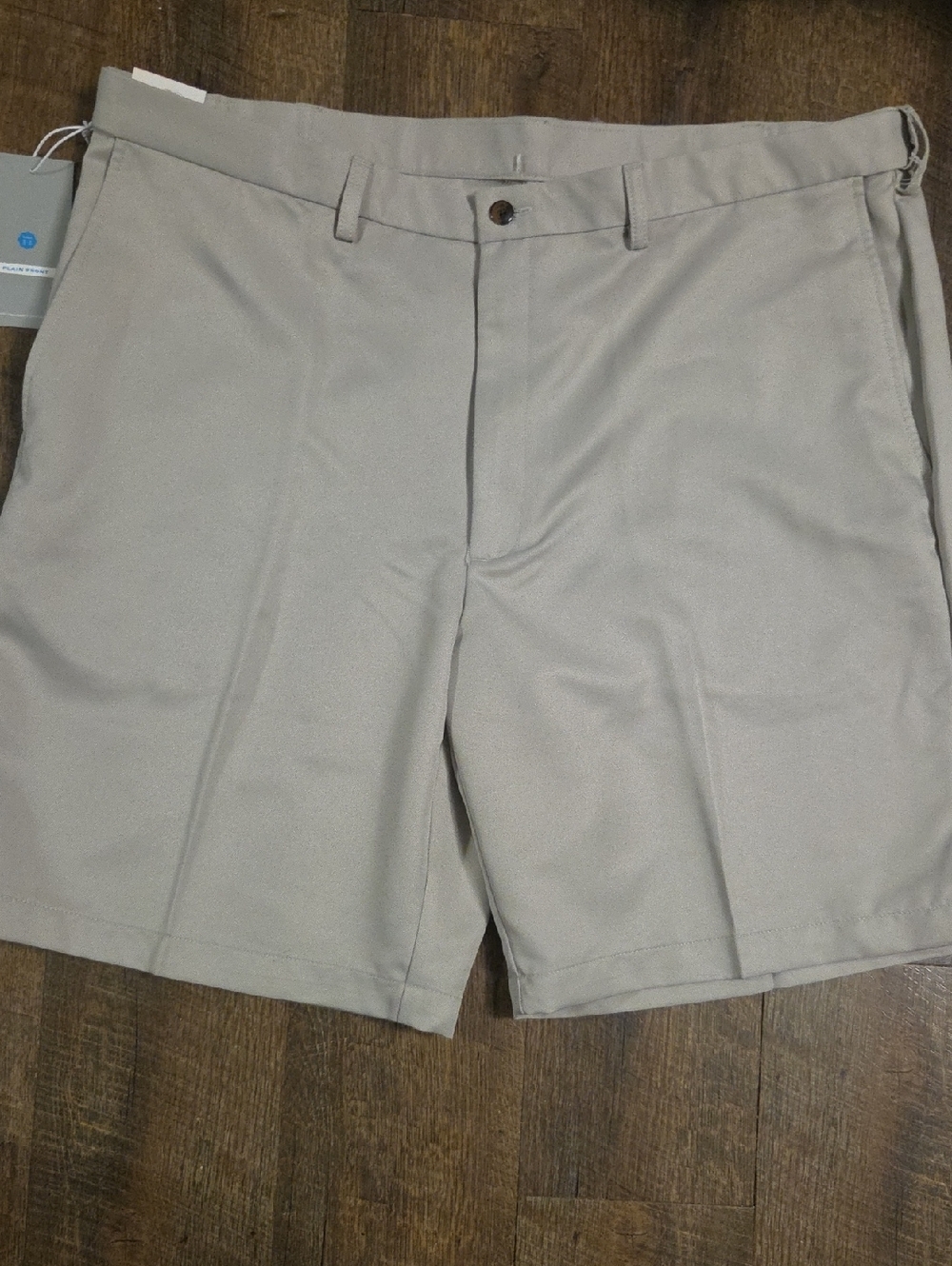 (#77) Haggar Men's Flat-Front Shorts - Light Taupe